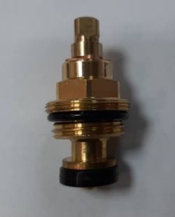 Кран-букса G1/2 резина квадрат 7*7